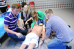 Figure 4. AKUTNĚ.CZ Congress – advanced patient simulator: METI®